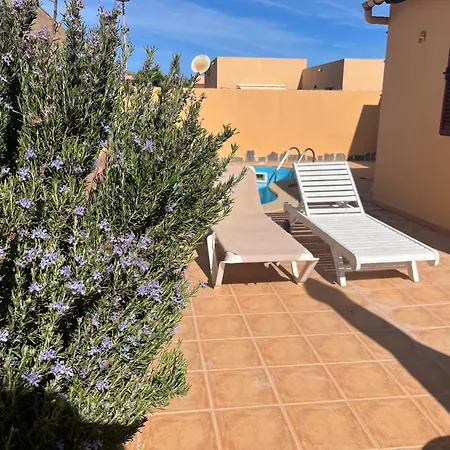 Вилла Nieves Ла-Олива